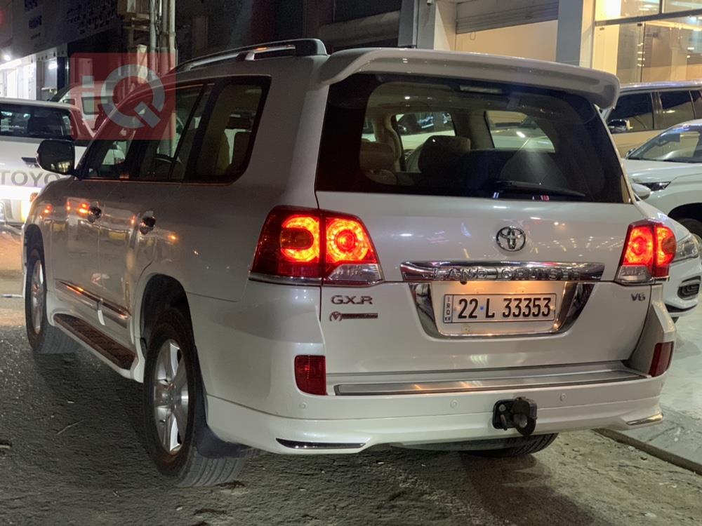 Toyota Land Cruiser